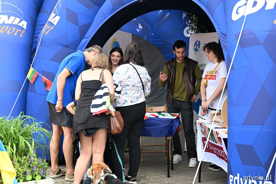 Piknik Europejski na Placu Wolnej Ukrainy w Gdyni (fot. Michał Puszczewicz)
