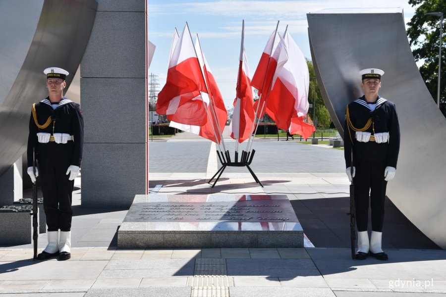 Obchody Dnia Weterana Działań poza Granicami Państwa oraz Międzynarodowego Dnia Uczestników Misji Pokojowych ONZ w Gdyni // fot. Magdalena Czernek