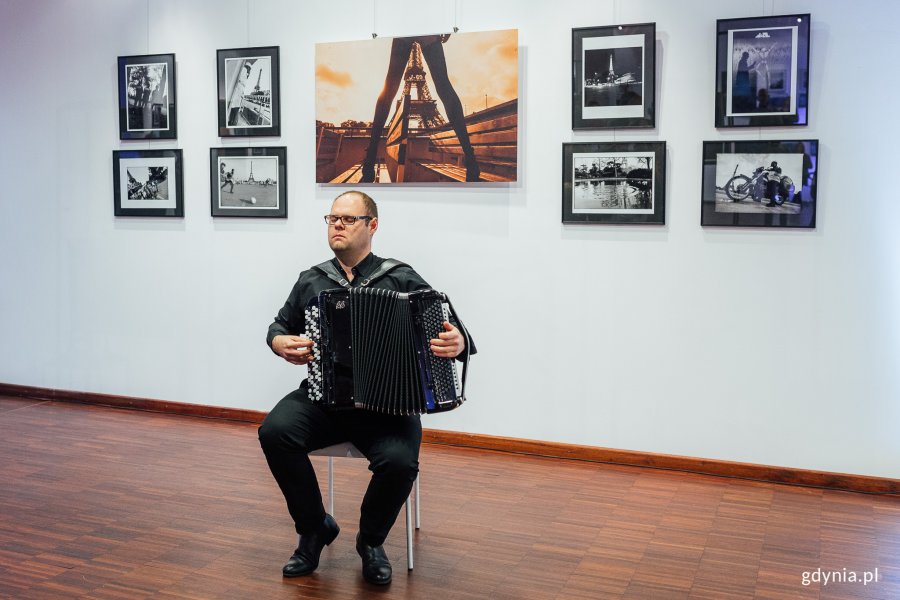 Wernisaż wystawy artysty Jean-Paula Lublinera pt. „130 lat Wieży Eiffla” w Centrum Nauki Experyment, fot. Piotr Żagiell