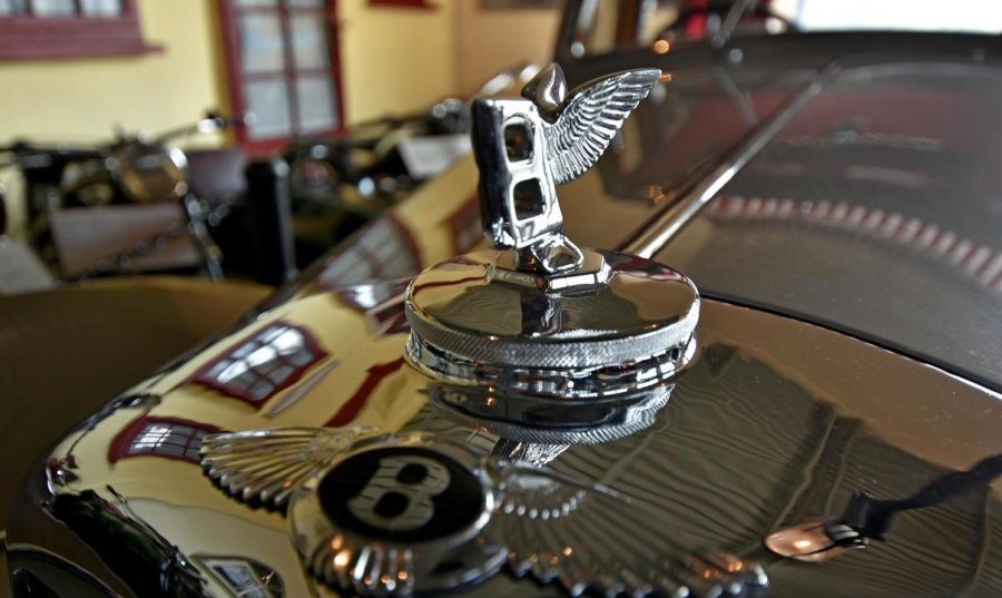 Gdyńskie Muzeum Motoryzacji od teraz, po 10 latach funkcjonowania, oficjalnie może cieszyć się ze statusu prywatnego muzeum, fot. Kamil Złoch
