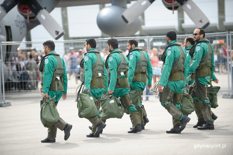 Drugi dzień LOTOS Gdynia Aerobaltic 2019 na gdyńskim lotnisku, fot. gdyniasport.pl