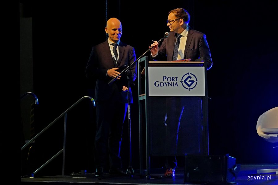 Bogdan Ołdakowski – sekretarz generalny Organizacji Portów Bałtyckich i Alan Aleksandrowicz – przewodniczący Organizacji Portów Bałtyckich oraz wiceprezes Portu Gdańsk podczas otwarcia Baltic Ports for Climate Conference 2025 