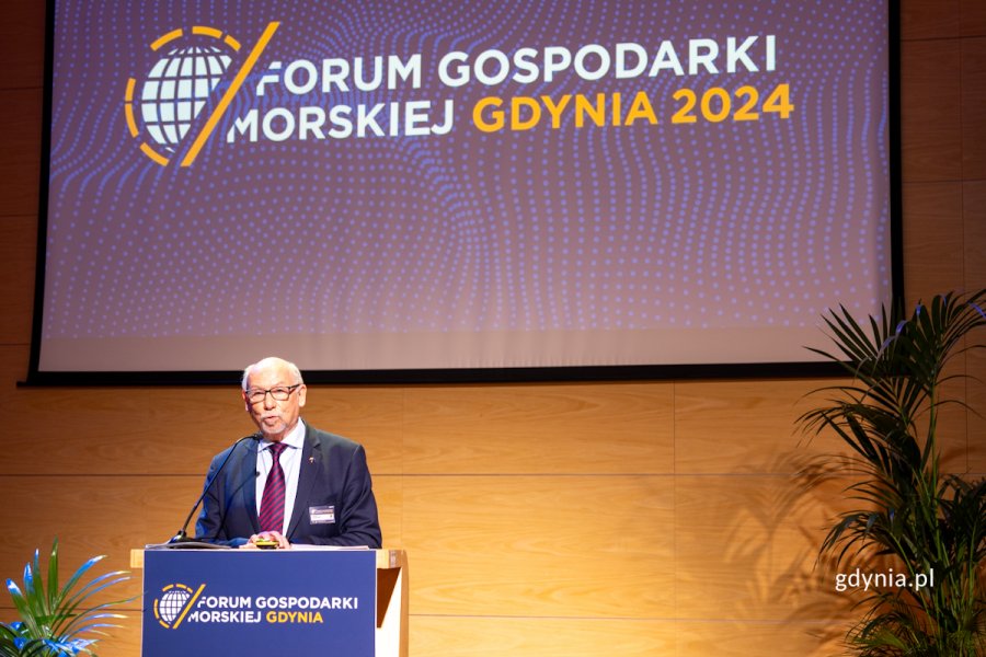 Janusz Lewandowski, ekonomista i europoseł 