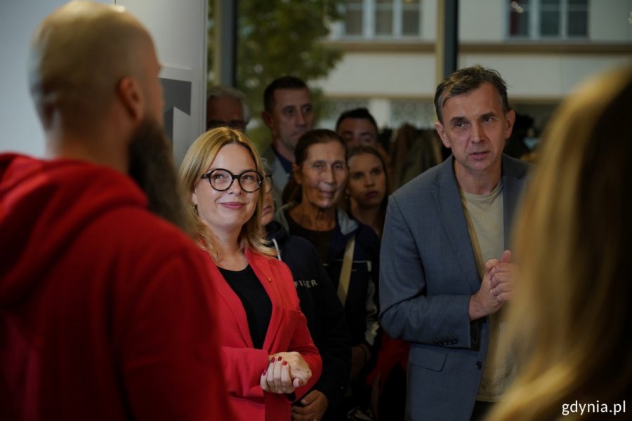 Na zdj. m.in. wiceprezydentka Gdynia Oktawia Gorzeńska i Jacek Debis z ARG