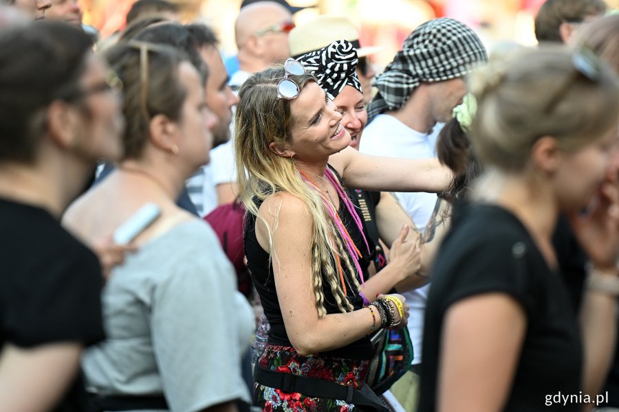 Publiczność podczas jednego z koncertów w ramach Globaltiki w parku Kolibki 