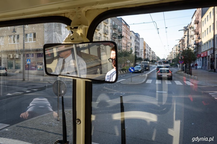 Podróż sentymentalna linią 325, fot. Dawid Linkowski
