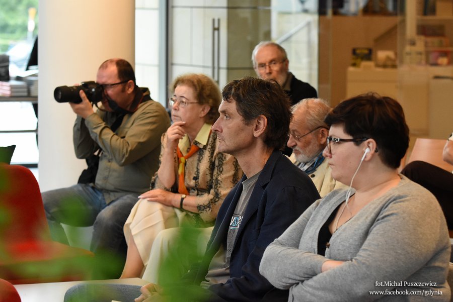 Dni Nagrody Literackiej Gdynia. Spotkanie z laureatami Kostek Literackich // fot. M.Puszczewicz