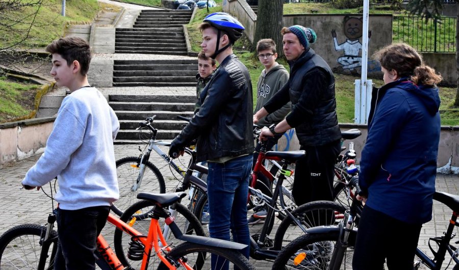 Kampania „Rowerowy Maj” rozpoczyna się w Gdyni od lekcji bezpiecznej jazdy po miejskiej przestrzeni, fot. Kamil Złoch