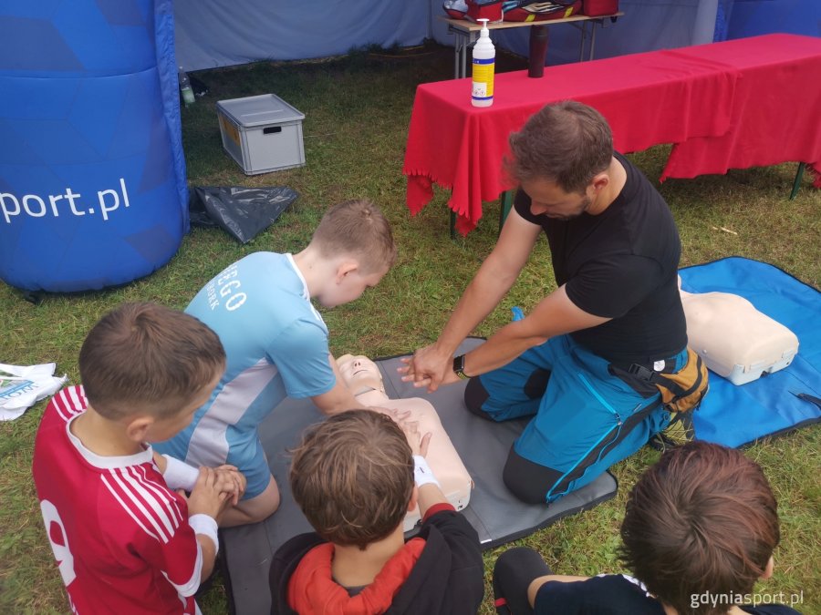 Międzydzielnicowy Piknik „Grabówek i Leszczynki” za nami // fot. gdyniasport.pl