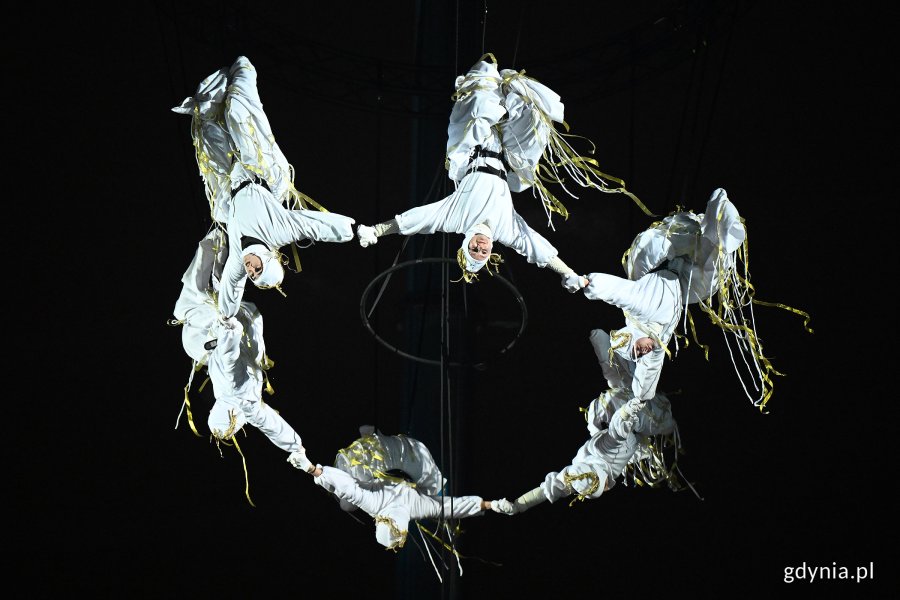 Pokazy akrobatyczne (fot. Michał Puszczewicz)