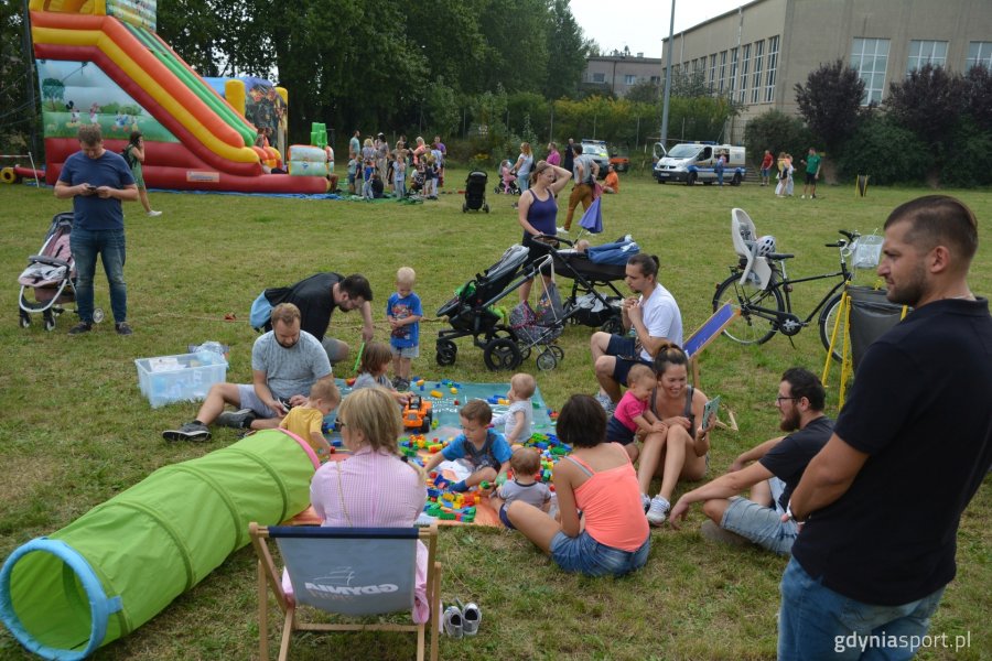 Międzydzielnicowy Piknik „Grabówek i Leszczynki” za nami // fot. gdyniasport.pl