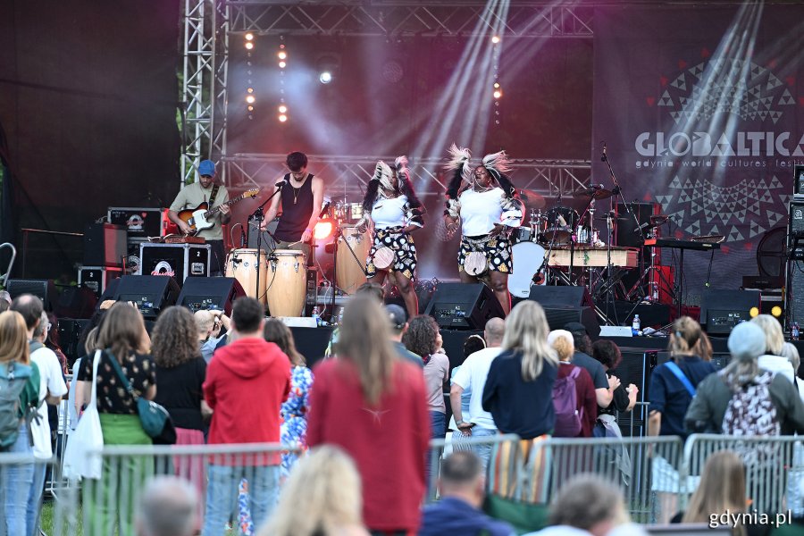 Globaltica 2024. Na scenie The Zawose Queens. Fot. Michał Puszczewicz