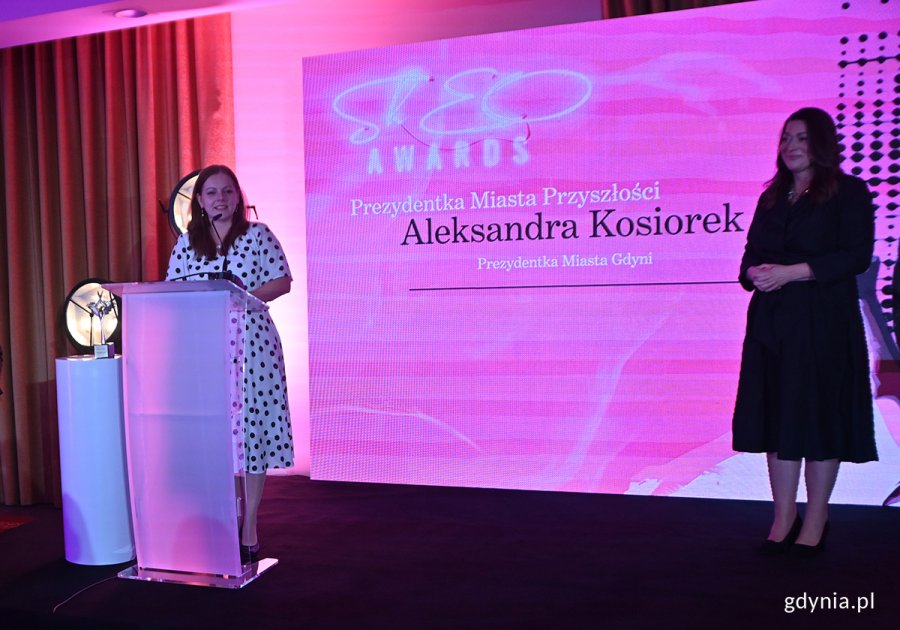 Aleksandra Kosiorek podczas przemówienia