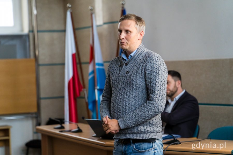Piotr Kajut, członek Rady ds. Mężczyzn w Gdyni, podczas pierwszego posiedzenia rady