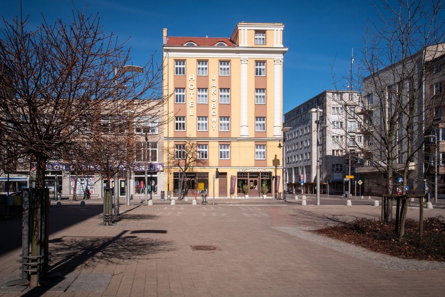 Jakubowy Hotel mieści się w zabytkowej kamienicy z 1928 r., ale jest na wskroś nowoczesnym obiektem, fot. mat. prasowe