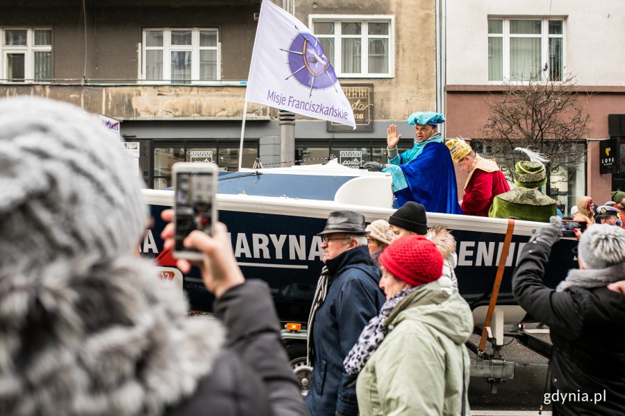 Orszak Trzech Króli przeszedł ulicami Gdyni // fot. Karol Stańczak