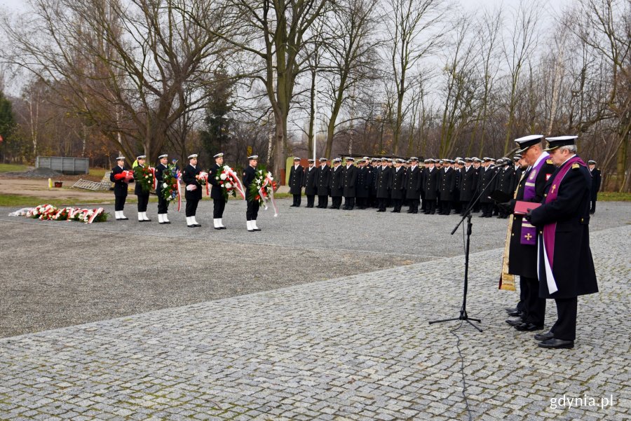 Uroczystości na cmentarzu Marynarki Wojennej na Oksywiu // fot. Paweł Kukla