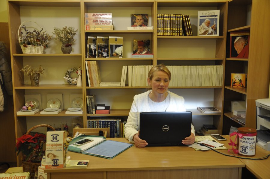 „Bursztynowy kramik” działa i pomaga nie tylko od święta // fot. Magdalena Czernek