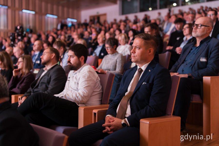 Uczestnicy i prelegenci 24. Forum Gospodarki Morskiej