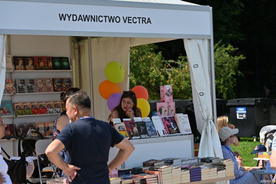 Ludzie i książki na Plenerze Literackim