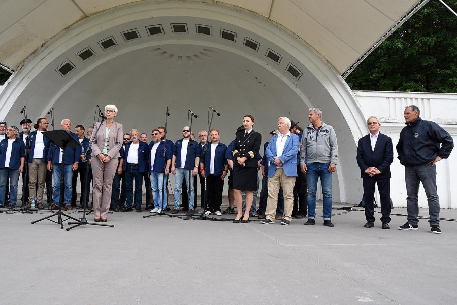 Występ chóru "Zawisza Czarny" fot. Michał Puszczewicz