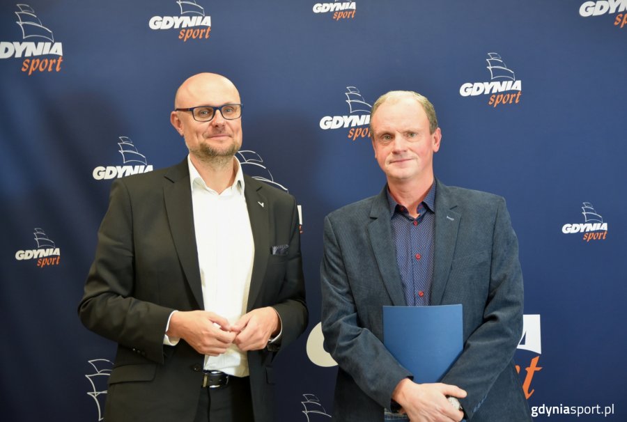 Nagrodzeni przedstawiciele firm z wiceprezydentem Austenem podczas odbioru nagród (fot. Marek Urbaniak)