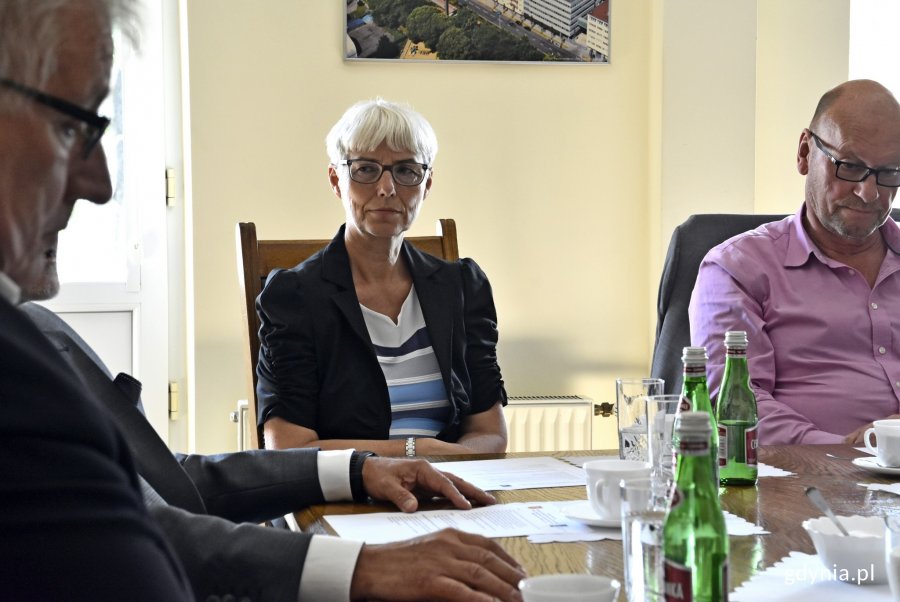 Z delegatami spotkała się przewodniczącą Rady Miasta Gdyni Joanna Zielińska, fot. Jan Ziarnicki. 