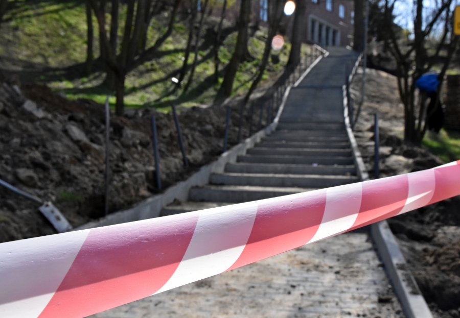 Wraz z początkiem wiosny Zarząd Dróg i Zieleni rozpoczął prace remontowe i naprawcze, fot. Kamil Złoch