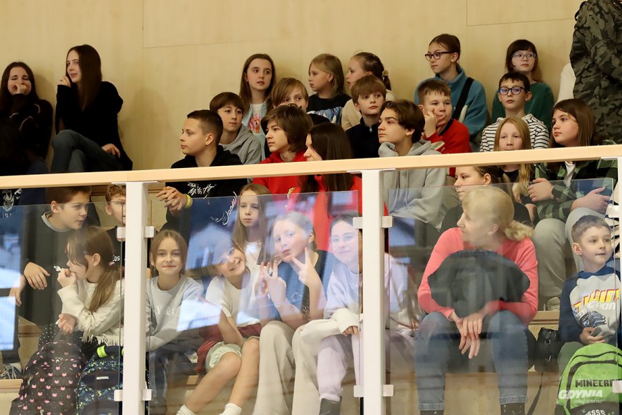 Dzieci na trybunach