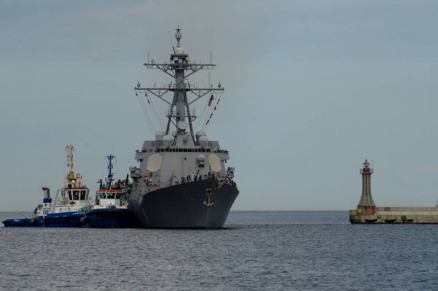 Amerykański niszczyciel rakietowy USS Farragut, fot. kmdr ppor. Radosław Pioch