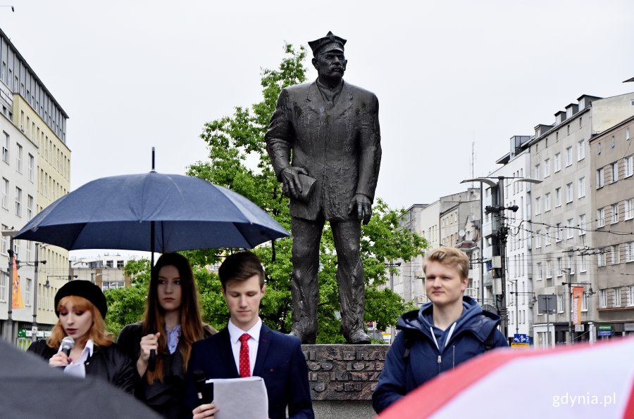 Na placu Kaszubskim odbyły się obchody 100. rocznicy wyprawy Antoniego Abrahama na konferencję wersalską w Paryżu // fot. Kamil Złoch