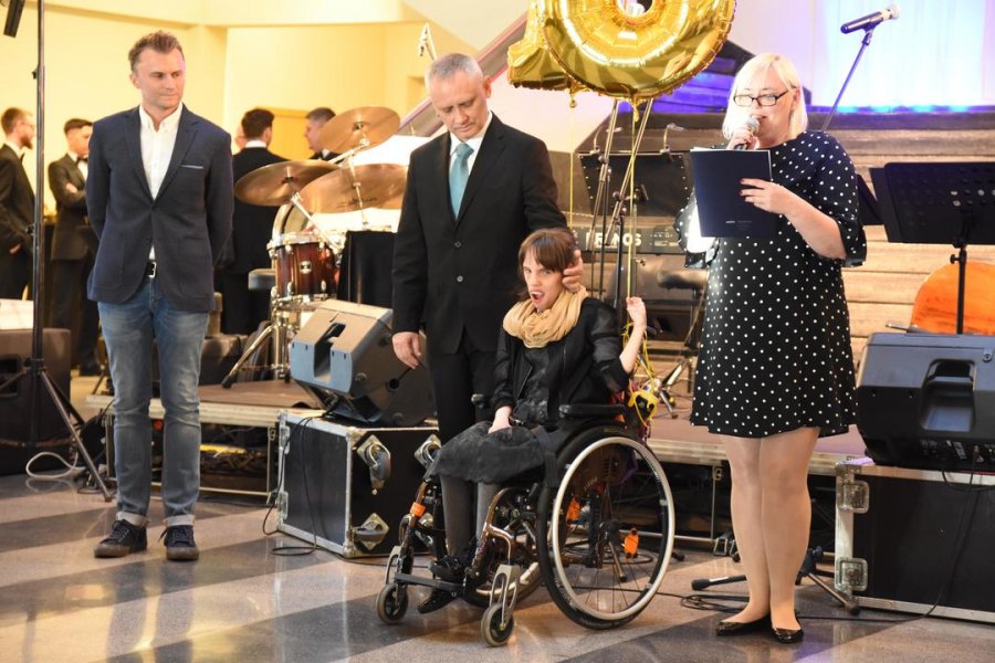 Wyjątkowe urodziny niepełnosprawnej Julki // fot. Lechosław Dzierżak