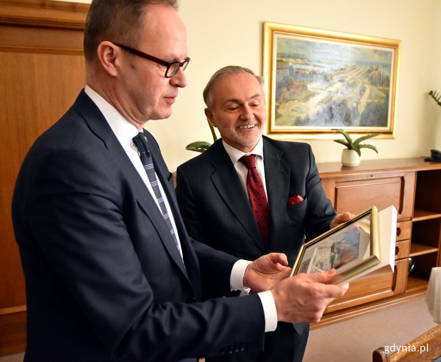 Ambasador Republiki Finlandii - Juha Tapio Ottman 26 lutego był gościem prezydenta Gdyni Wojciecha Szczurka // fot. Kamil Złoch