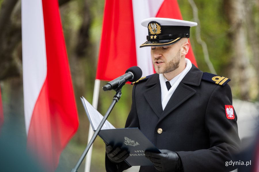 W sobotę 13 kwietnia, w Dzień Pamięci Ofiar Zbrodni Katyńskiej, Gdynia oddała hołd Polakom zamordowanym przez NKWD. Fot. Karol Stańczak. 