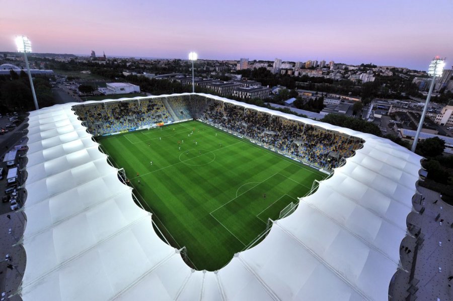 Stadion Miejski w Gdyni - ujęcie z lotu ptaka. 