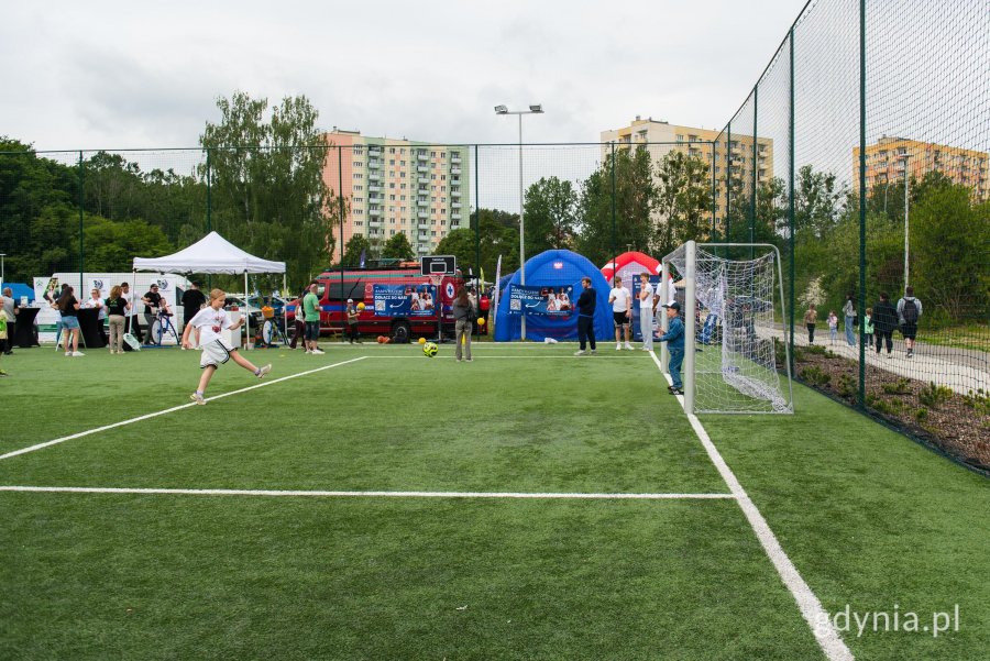 Witomiński Piknik Mundurowy zgromadził zar&oacute;wno sympatyk&oacute;w służb mundurowych, chętnych do badań i miłośnik&oacute;w spędzania wolnego czasu na świeżym powietrzu