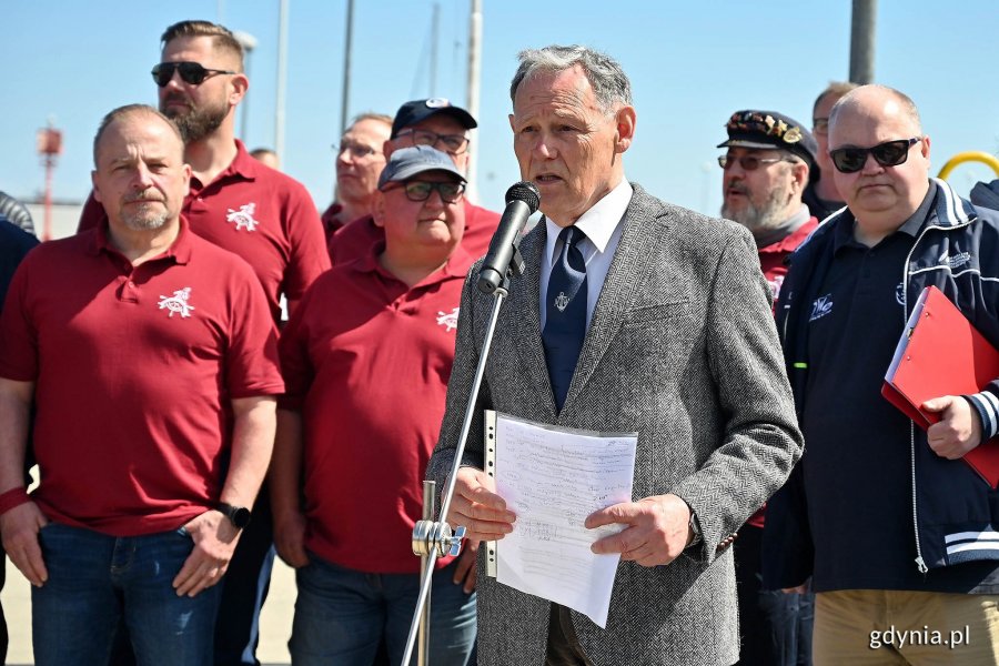 Odsłonięcie tablicy Piotra Bigaja i otwarcie pomorskiego i klubowego sezonu  żeglarskiego 2023 