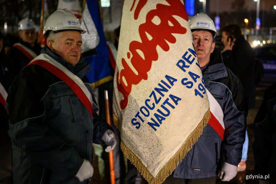 W Gdyni uczczono pamięć o ofiarach stanu wojennego // fot. Dawid Linkowski