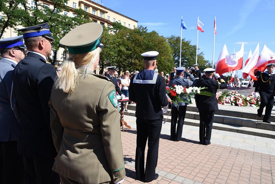 Obchody Święta Wojska Polskiego w Gdyni   / fot. M. Puszczewicz