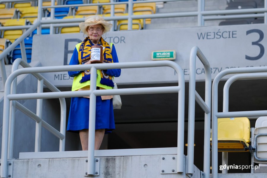 Ślub na Stadionie Miejskim / fot. Dawid Linkowski