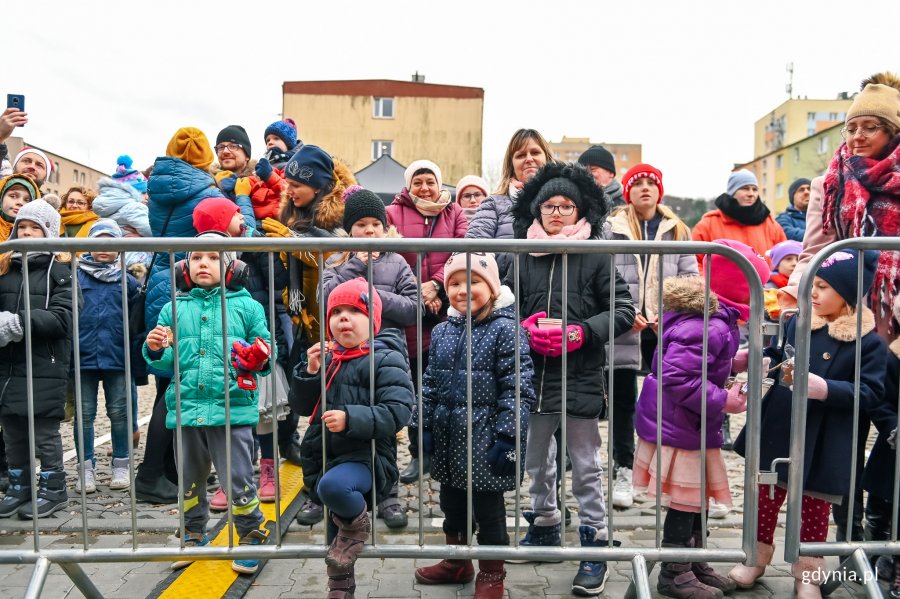 Mikołajki na Zamenhofa; koncert grupy "Małe TGD" | 8.12.2019 | fot. Jacek Klejment 