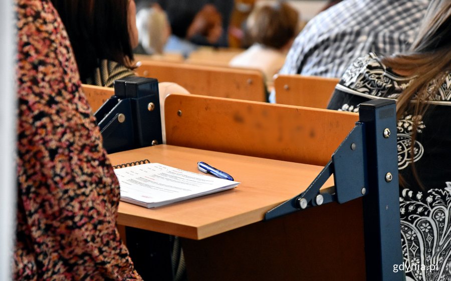 Konferencja „Nowoczesne zarządzanie szkołą” w WSAiB w Gdyni, fot. Kamil Złoch