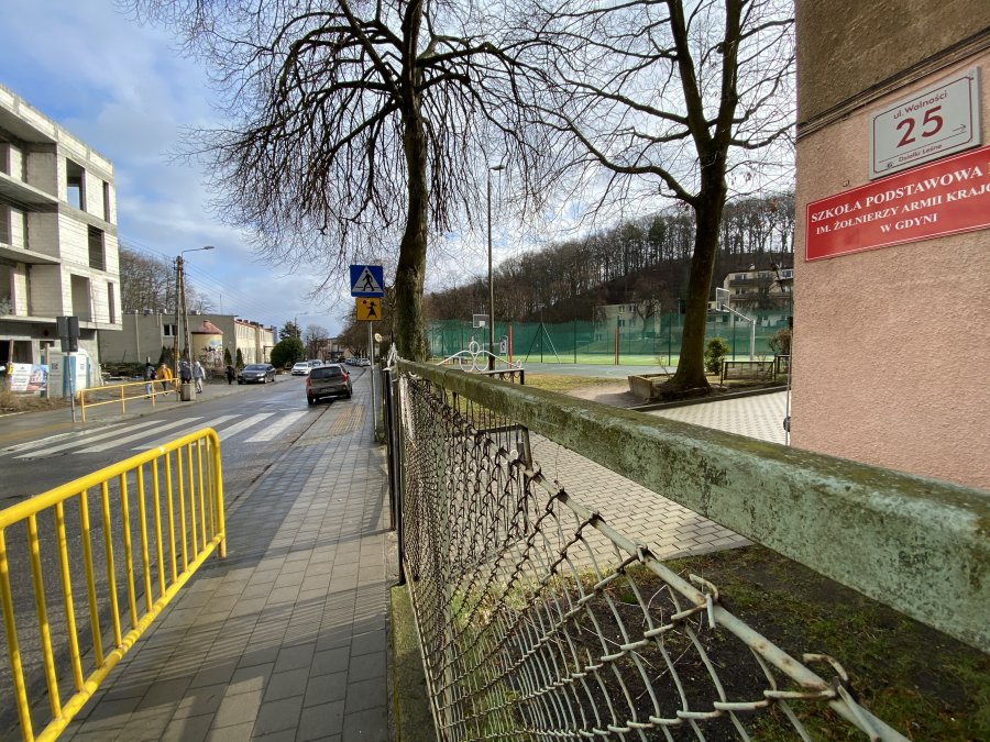 Przejście dla pieszych na ulicy Wolności przy Gimnazjum nr 2 // fot. ZDiZ