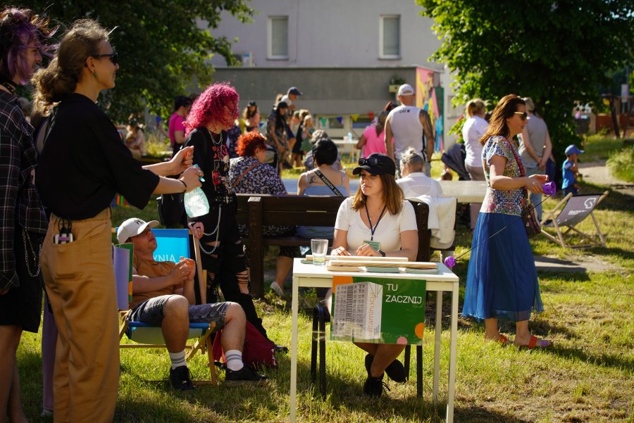 Piątkowy piknik "Witaminacja: zastrzyk kulturalny na Witominie" // fot. Anna Rezulak