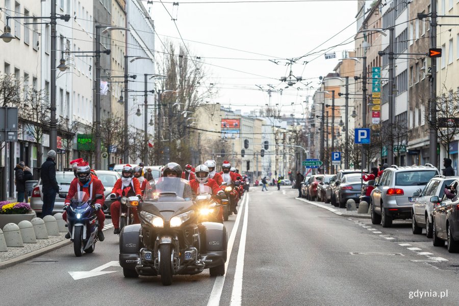 Mikołaje na Motocyklach w Gdyni, fot. Piotr Żagiell