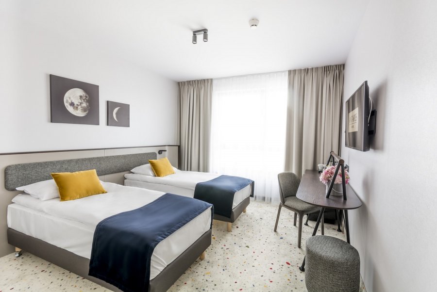 Hotel Antares *** pokój hotelowy