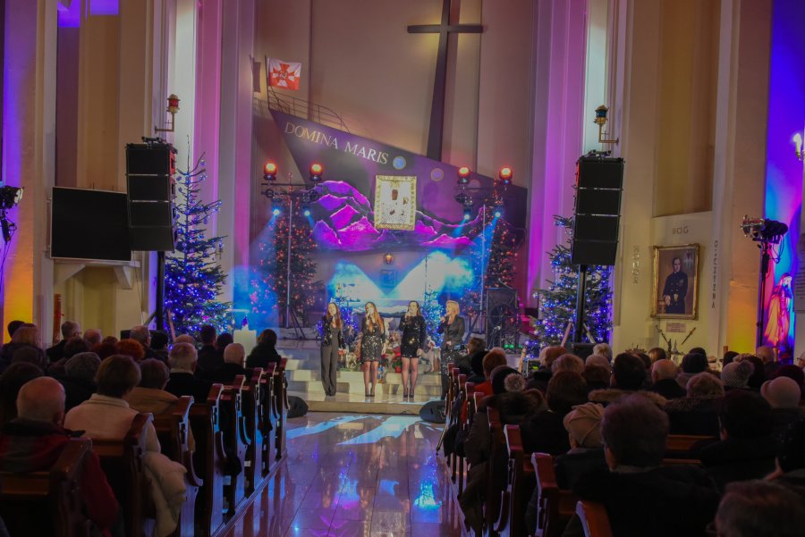 Koncert Galowy X Festiwalu Kolęd i Pastorałek Wojska Polskiego im. biskupa polowego gen. broni Tadeusza Płoskiego „Nadmorska Kolęda - Gdynia 2020” // fot. kmdr ppor. Radosław Pioch