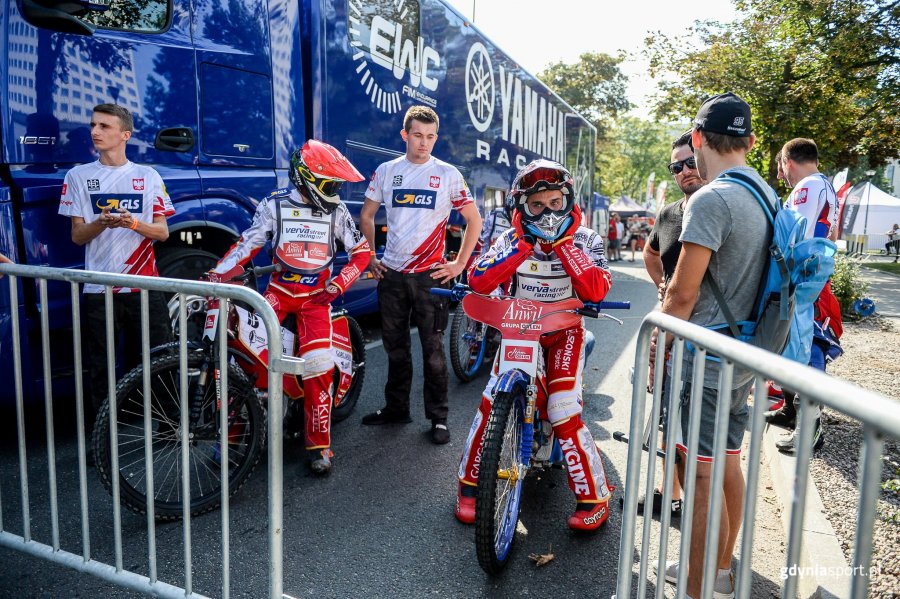 Gdynia znalazła się w centrum motoryzacyjnej Polski - wszystko za sprawą Verva Street Racing Gdynia 2019 // fot. Dawid Linkowski