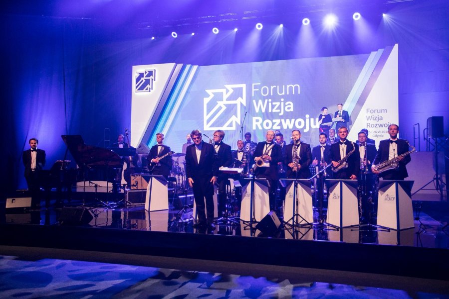 Nagrody gospodarcze wręczono podczas wieczornej Gali Forum Wizja Rozwoju w Gdynia Arenie, fot. Karol Stańczak