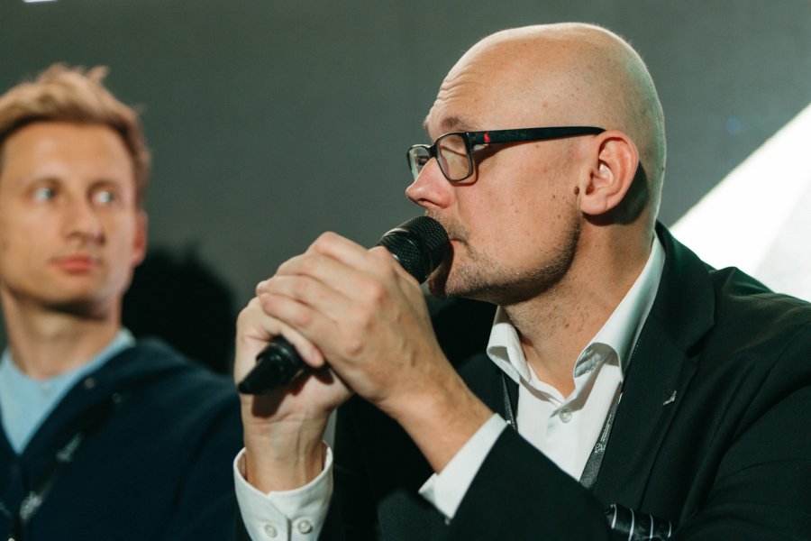 Wiceprezydent Gdyni Bartłomiej Austen podczas debaty na Igrzyskach Wolności 